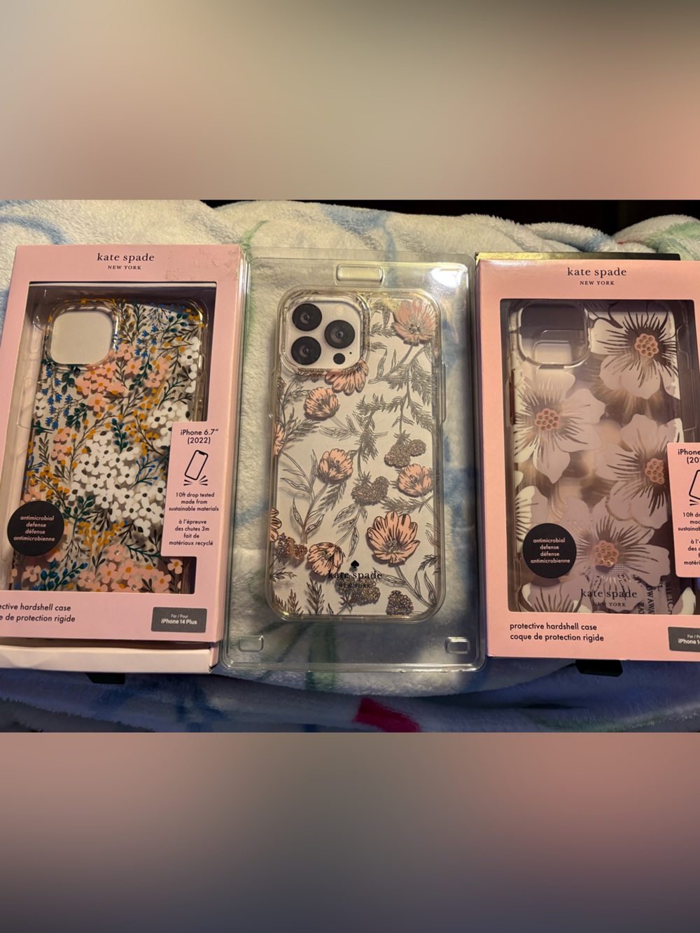 4 iPhone 14 PLUS cases: 3 are Kate Spade new
